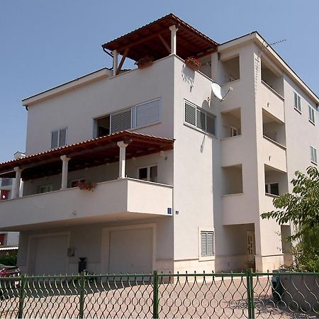 Luxury Apartments Elizabeth Подстрана Экстерьер фото