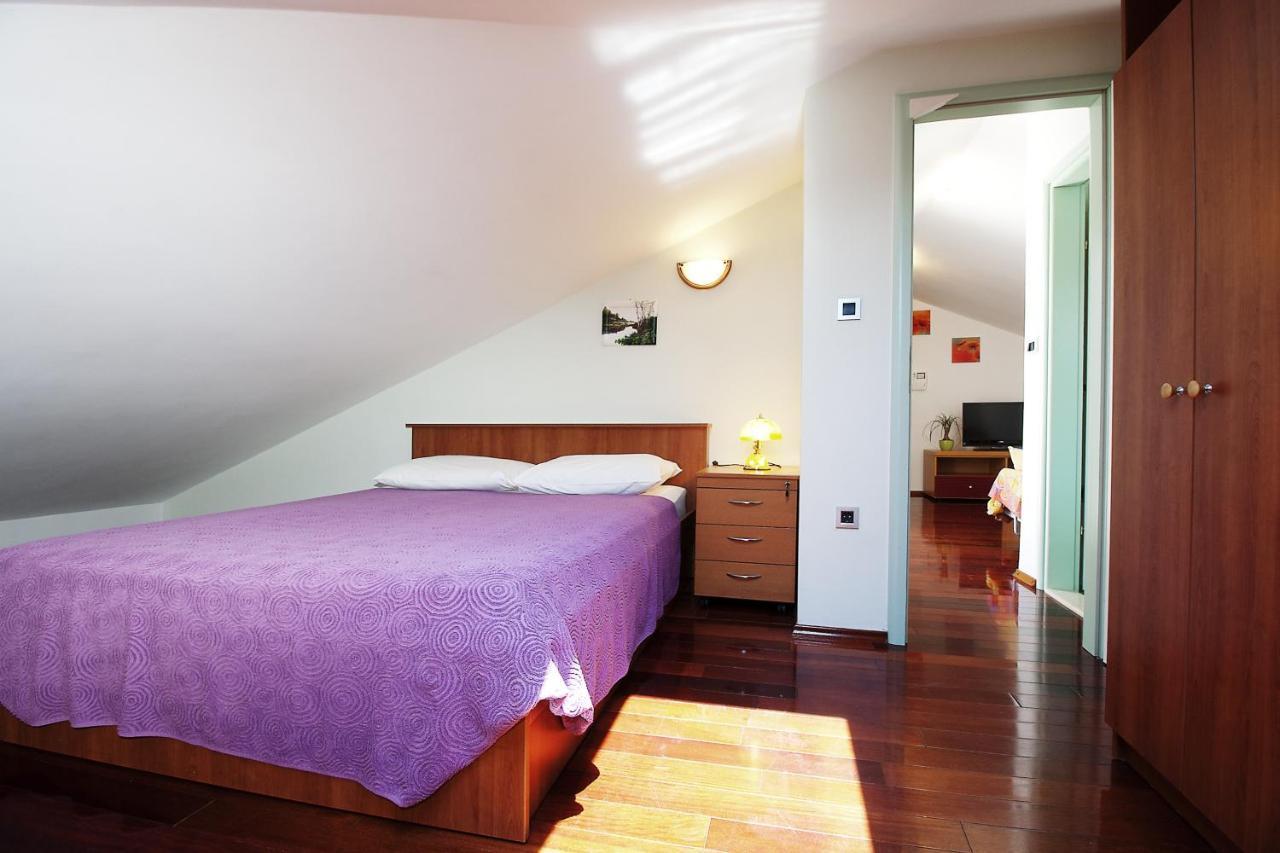 Luxury Apartments Elizabeth Подстрана Экстерьер фото