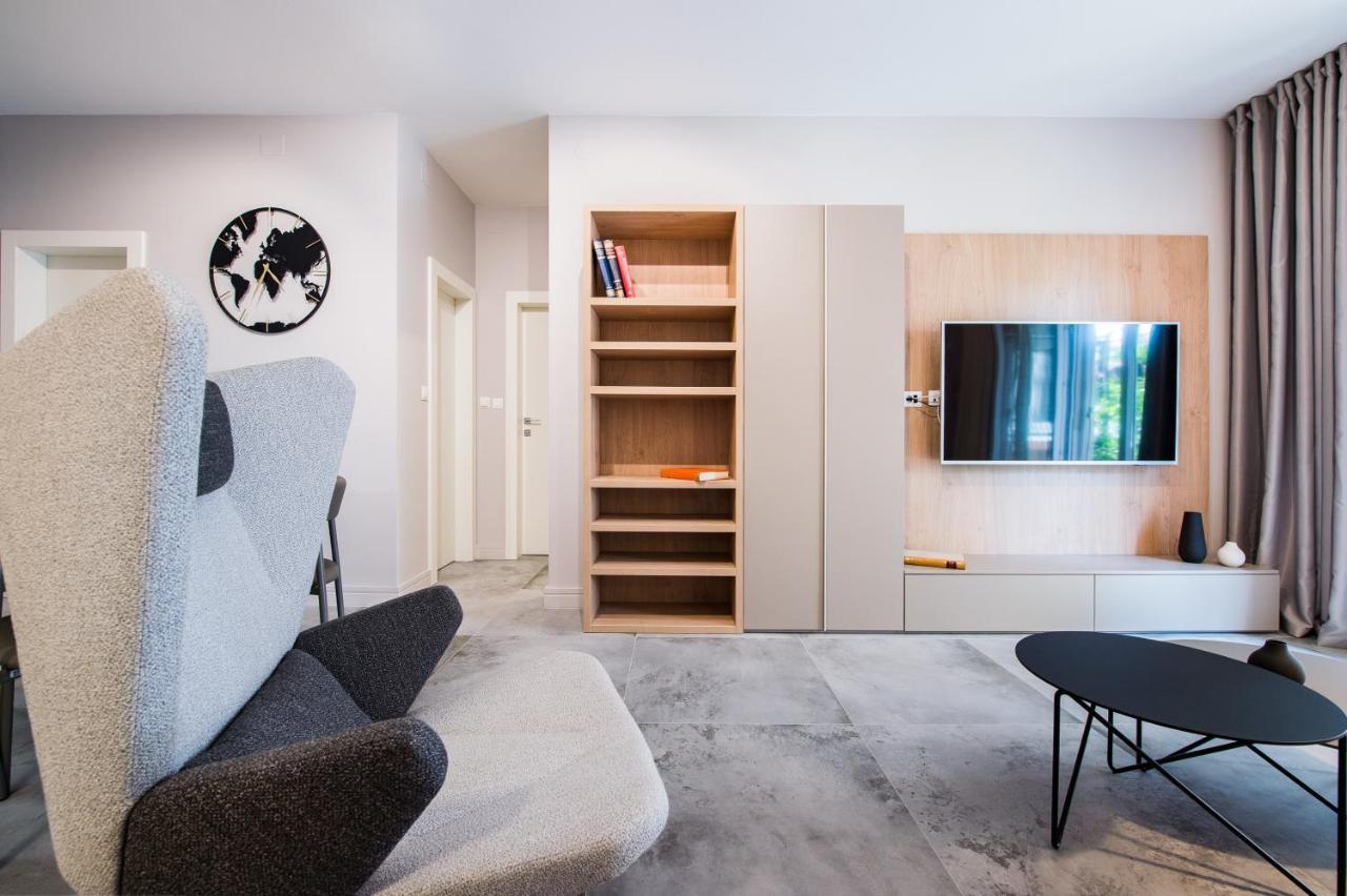 Luxury Apartments Elizabeth Подстрана Экстерьер фото
